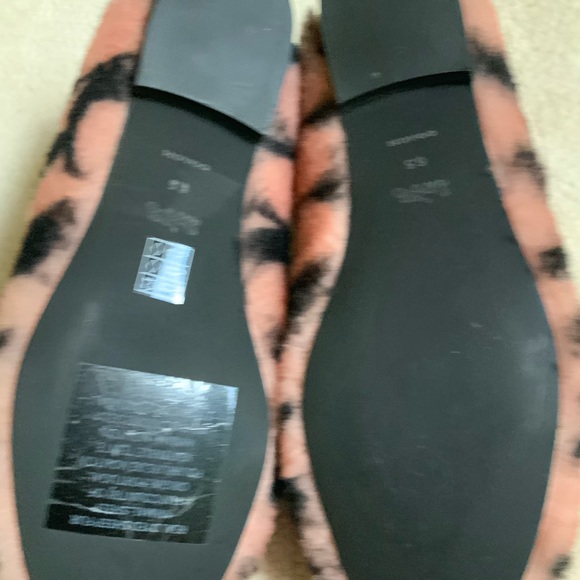 COACH HOLLY SHEARLING PINK AND BLACK LOGO SLIPPERS - Picture 6 of 16
